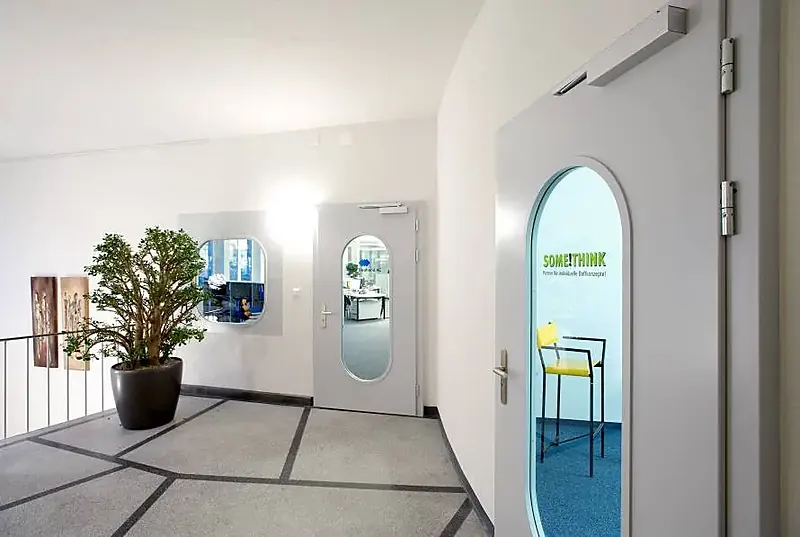 Bürogang mit individuellem Innenausbau, Herisau